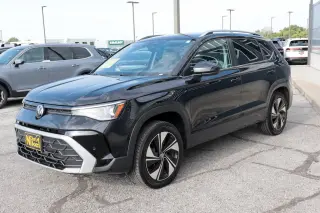 2025 Volkswagen Taos