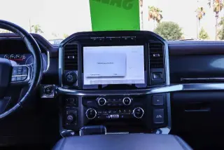 Ford F-150 2023 4x4 Lariat 4dr SuperCrew 5.5 ft. SB