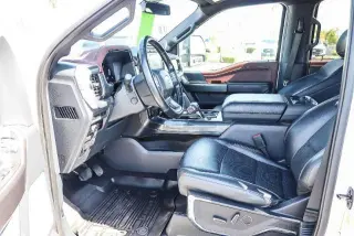 Ford F-150 2023 4x4 Lariat 4dr SuperCrew 5.5 ft. SB
