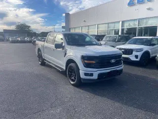 Ford F-150 2024 4x4 XLT 4dr SuperCrew 5.5 ft. SB