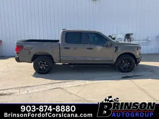 Ford F-150 2025 4x4 STX 4dr SuperCrew 5.5 ft. SB