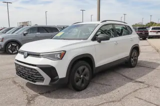 2025 Volkswagen Taos
