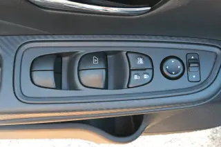 2025 Nissan Versa