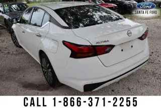 Nissan Altima 2025 2.5 SV 4dr Sedán