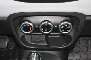 2014 FIAT 500L