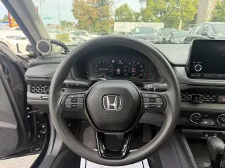 Honda Accord 2024 LX 4dr Sedán