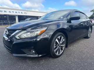 Nissan Altima 2016 3.5 SR 4dr Sedán