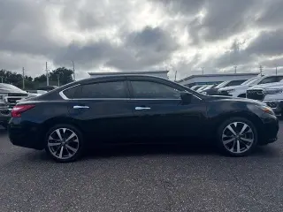 Nissan Altima 2016 3.5 SR 4dr Sedán