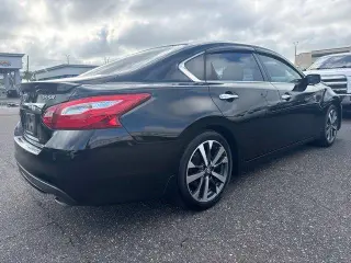 Nissan Altima 2016 3.5 SR 4dr Sedán