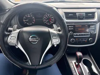 Nissan Altima 2016 3.5 SR 4dr Sedán
