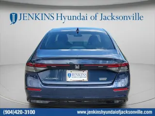 Honda Accord Hybrid 2024 Touring 4dr Sedán