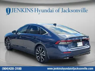 Honda Accord Hybrid 2024 Touring 4dr Sedán