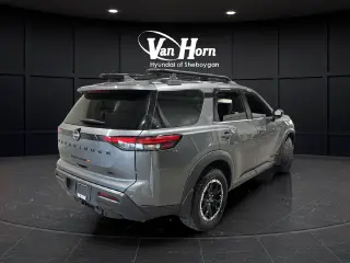 2024 Nissan Pathfinder