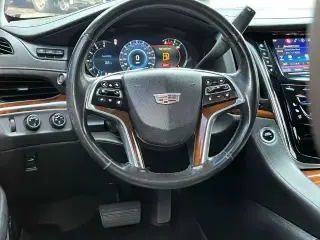 Cadillac Escalade ESV 2016 4x4 Premium Collection 4dr SUV