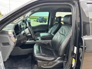 Ford F-150 2021 4x4 XLT 4dr SuperCrew con 5.5 pies de largo, SuperCab