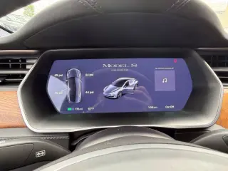 2020 Tesla Model S