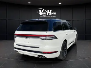 2024 Lincoln Aviator
