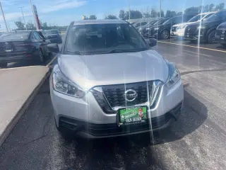2020 Nissan Kicks