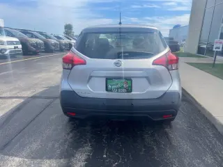 2020 Nissan Kicks