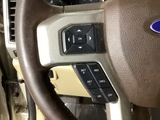 Ford F-150 2018 4x4 Lariat 4dr SuperCrew 5.5 ft. SB