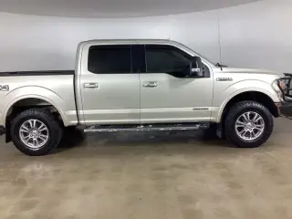 Ford F-150 2018 4x4 Lariat 4dr SuperCrew 5.5 ft. SB