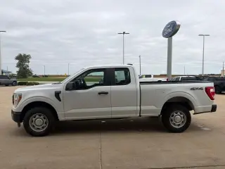 Ford F-150 2022 4x4 XL 4 puertas SuperCab 6.5 pies SB