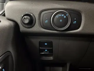 2025 Ford Transit-250