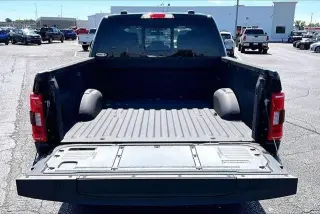 Ford F-150 2023 4x4 XLT 4dr SuperCrew 5.5 ft. SB