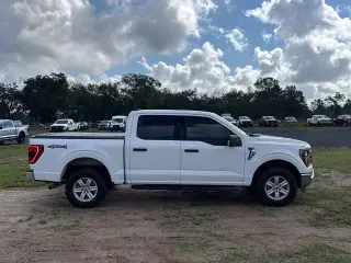 Ford F-150 2023 4x4 XLT 4dr SuperCrew 5.5 ft. SB