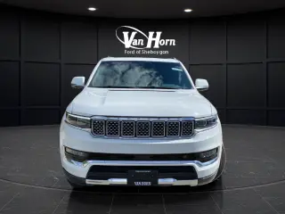 2022 Jeep Grand Wagoneer