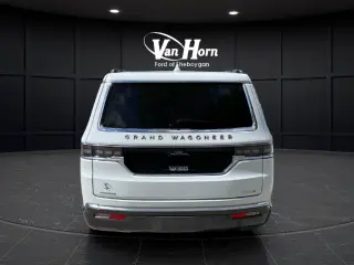 2022 Jeep Grand Wagoneer