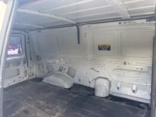 Ford E-Series 2008 E-250 3dr Cargo Van