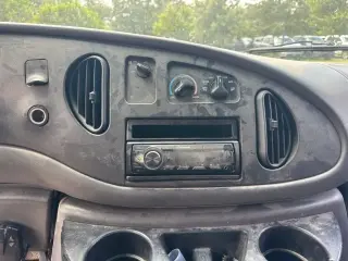 Ford E-Series 2008 E-250 3dr Cargo Van