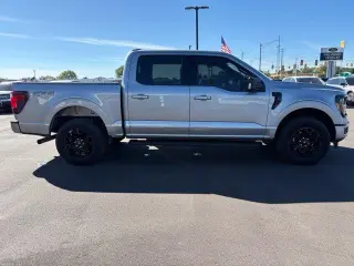 Ford F-150 2024 4x4 XLT 4dr SuperCrew 5.5 ft. SB