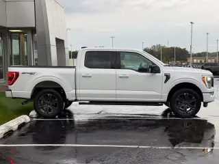 Ford F-150 2023 4x4 XLT 4dr SuperCrew 5.5 ft. SB