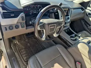 GMC Yukon 2015 4x4 SLT 4dr SUV