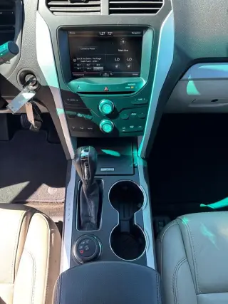 2015 Ford Explorer