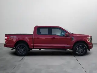 Ford F-150 2023 4x4 Lariat 4dr SuperCrew 5.5 ft. SB