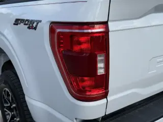 Ford F-150 2022 4x4 XLT 4dr SuperCrew 5.5 ft. SB