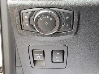 Ford F-150 2019 4x4 XLT 4dr SuperCrew 5.5 ft. SB