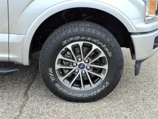 Ford F-150 2019 4x4 XLT 4dr SuperCrew 5.5 ft. SB