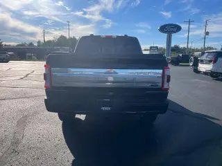 Ford F-150 2021 4x4 Limited 4dr SuperCrew 5.5 ft. SB
