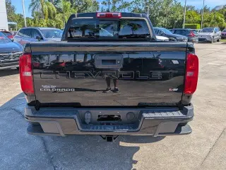 Chevrolet Colorado 2022 4x2 LT 4dr Cab con 5 ft. de ancho.