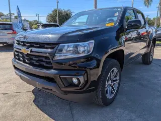 Chevrolet Colorado 2022 4x2 LT 4dr Cab con 5 ft. de ancho.