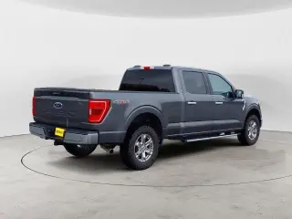 Ford F-150 2023 4x4 XLT 4 puertas SuperCrew 2 m SB