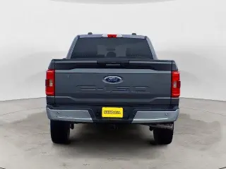 Ford F-150 2023 4x4 XLT 4 puertas SuperCrew 2 m SB