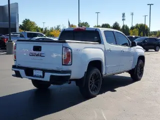 GMC Canyon 2022 4x4 Elevation 4dr Crew Cab 5 ft. SB