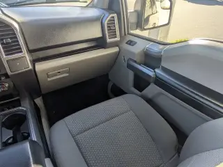 Ford F-150 2015 4x4 XLT 4dr SuperCrew 5.5 ft. SB