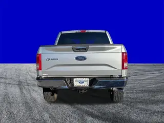 Ford F-150 2015 4x4 XLT 4dr SuperCrew 5.5 ft. SB