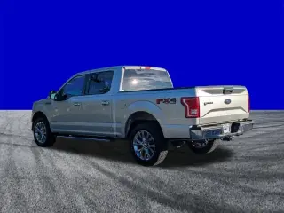 Ford F-150 2015 4x4 XLT 4dr SuperCrew 5.5 ft. SB